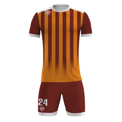 divisa-personalizzata-calcio-rigato-1